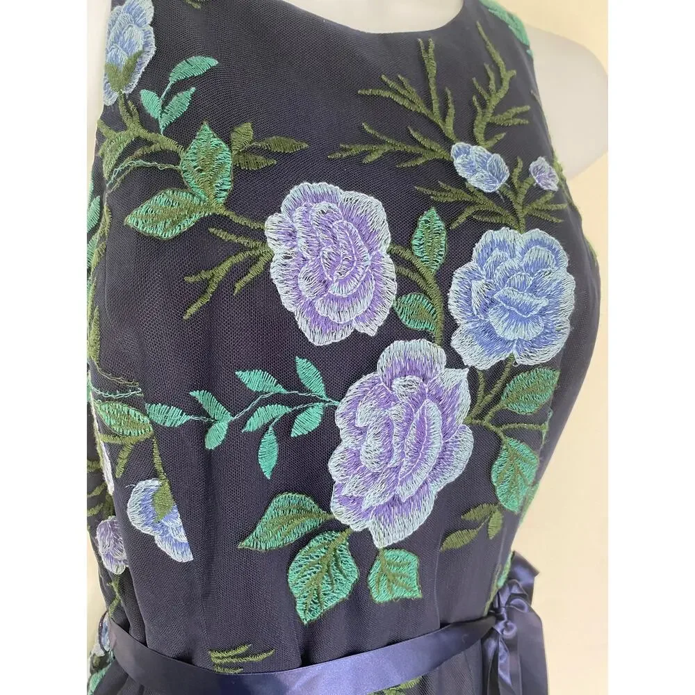 Tahari ASL Floral Embroidered Dress Size 6 - Picture 4 of 11